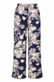 Kwiatowy wzór na szerokich spodniach.png